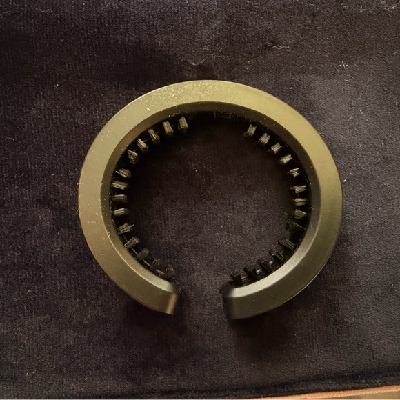 Dyson Airwrap Multi-Styler — Purple with Rose Gold Accents - Picture 6 of 12